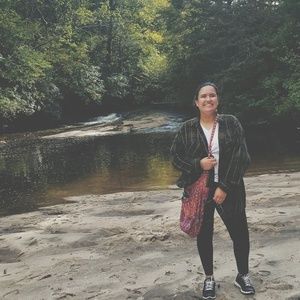 Meet your Posher, Jordyn